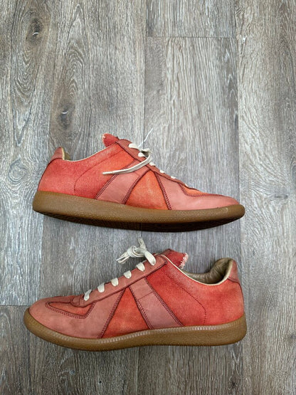 Preowned Margeila Gats Red Suede Canvas Sz.41 (No Box)