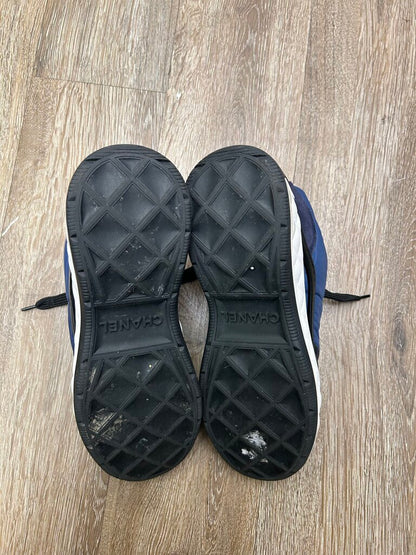 Preowned Chanel Navy Mini cc Sneaker sz.42