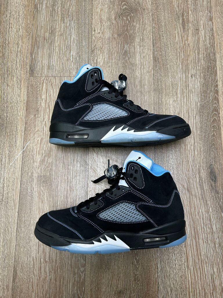 Preowned Jordan 5 University Blue Black Sz.9.5
