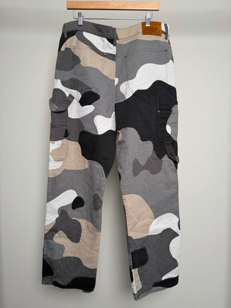 New Louis Vuitton x Kid Super Denim Sz. 38