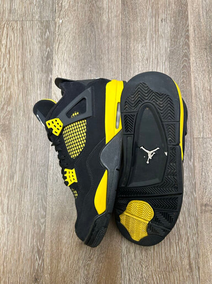 Preowned Jordan 4 Thunder Size 11