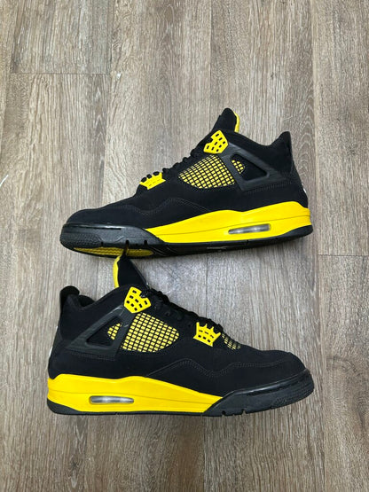 Preowned Jordan 4 Thunder Size 11