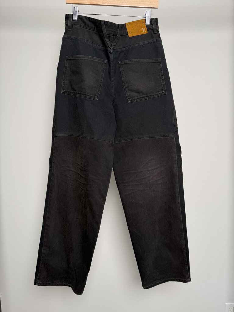 Pre-Owned Louis Vuitton Monogram Workwear Denim Sz. 28