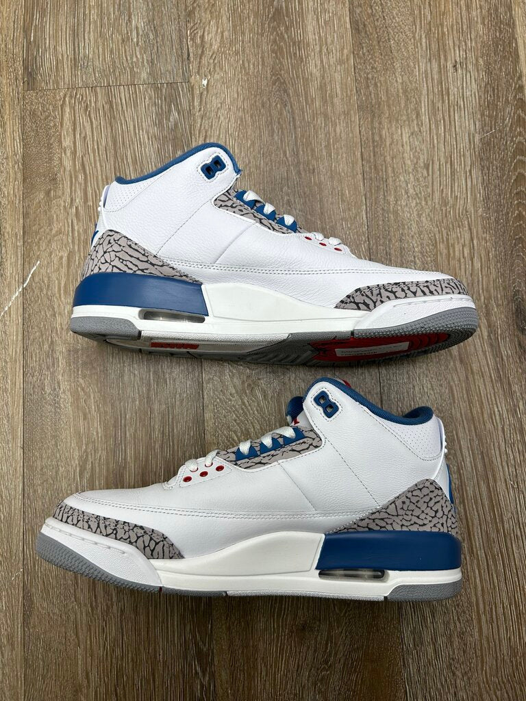 Preowned Jordan 3 True Blue sz.10( NO BOX)