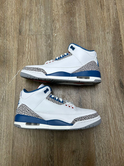 Preowned Jordan 3 True Blue sz.10( NO BOX)