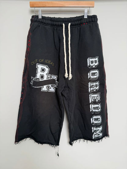 New Boredom Kills Black Collegiate 3 qtr Shorts size M