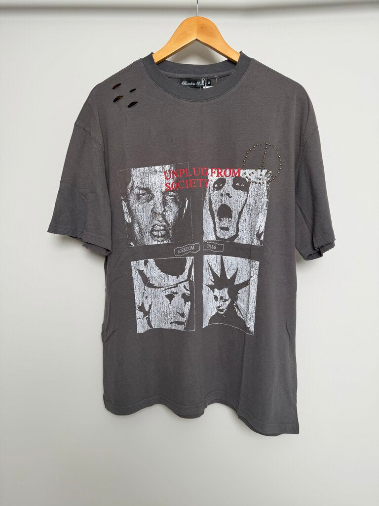 New Boredom Kills Scream Studded Grey Tee Sz. XL