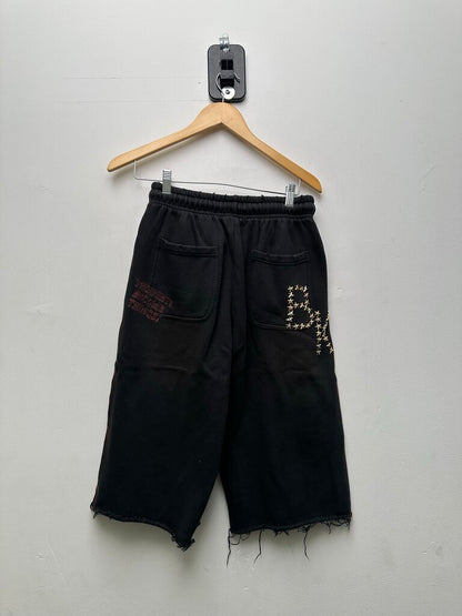 New Boredom Kills Black Collegiate 3/4 Shorts Size Medium