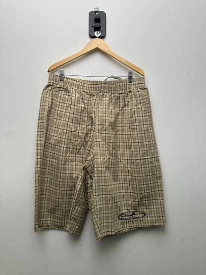 New Boredom Kills Plaid Cream 3/4 Shorts Size Medium