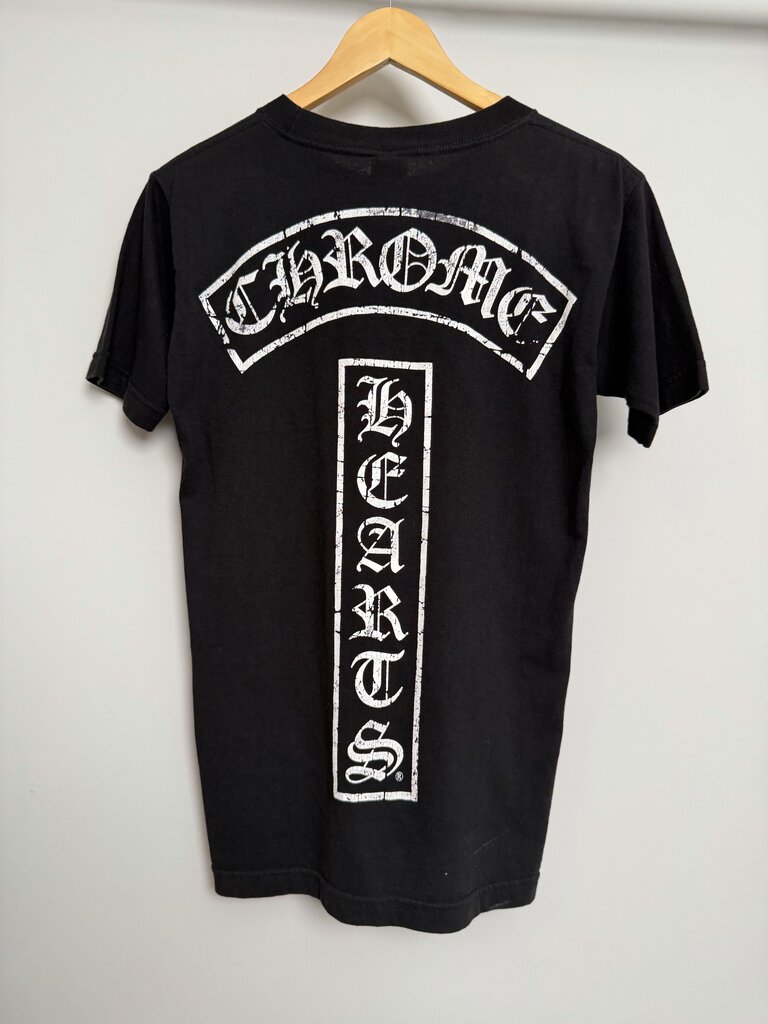 Preowned Chrome Heart Black Star Logo Vertical Logo Pocket Black Tee size S