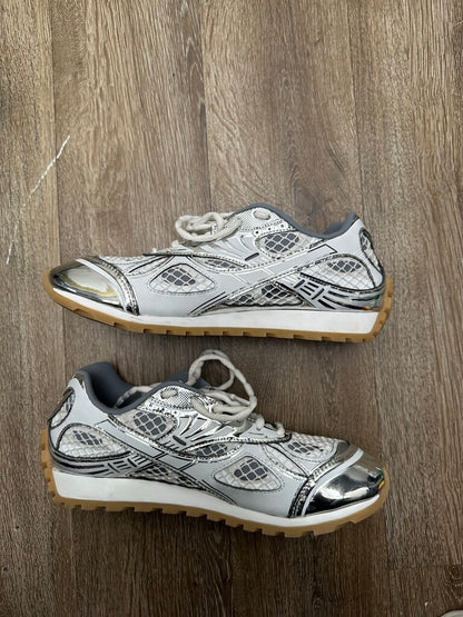 Preowned Bottega Orbit White Silver Size 43