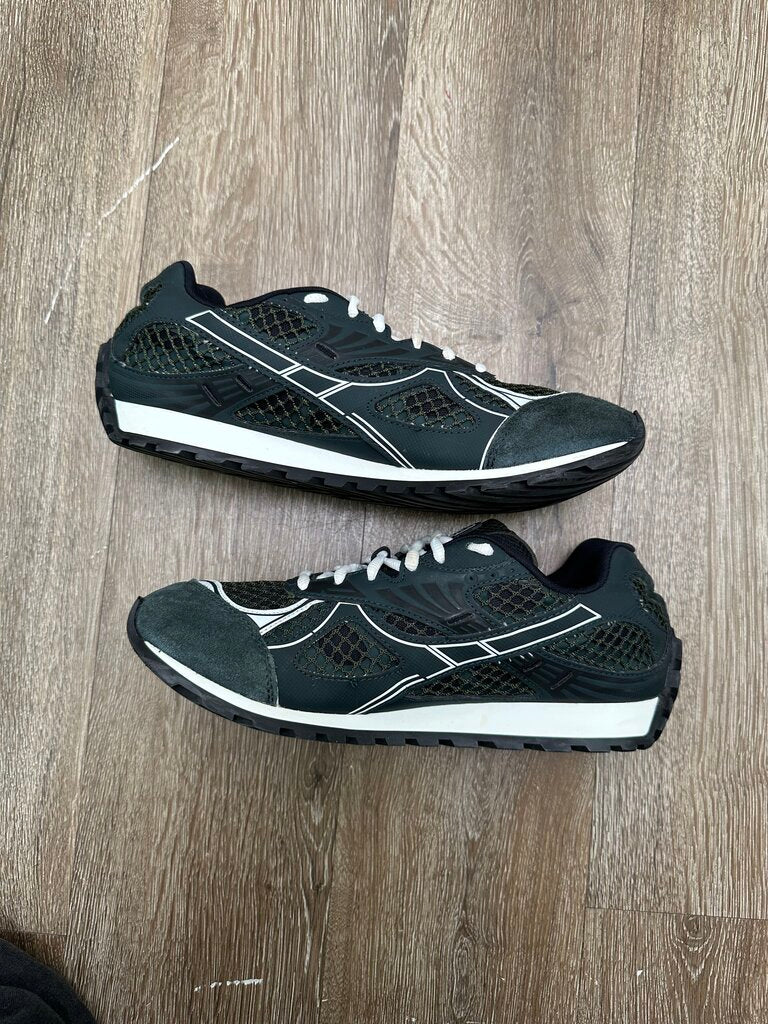 Preowned Bottega Orbit Black Olive Suede Sz.43