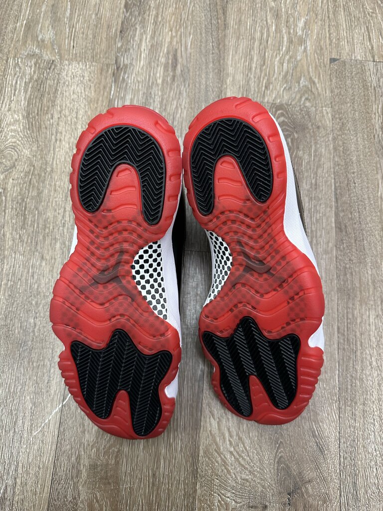 New Jordan 11 Bred 2019 Sz.12
