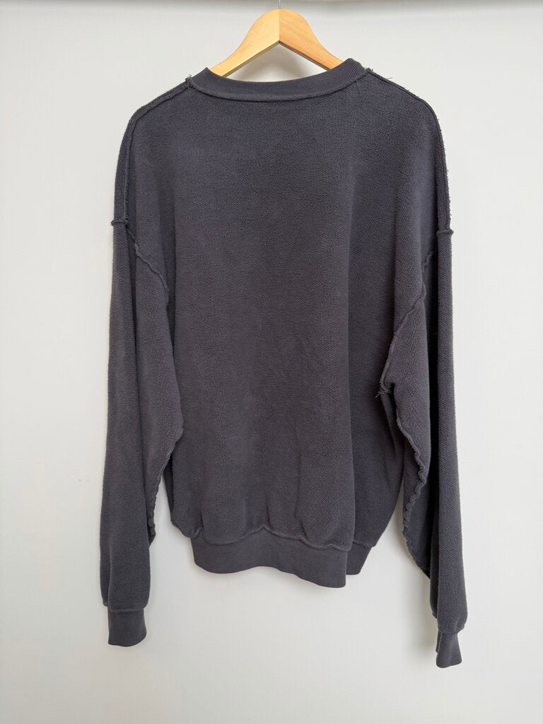 Preowned Gv Gallery Air Raspberry Inside Out Crewneck Size L