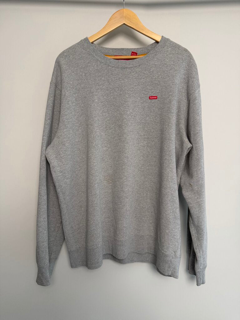 Pre-Owned Supreme Grey Small Box Logo Sz. XL