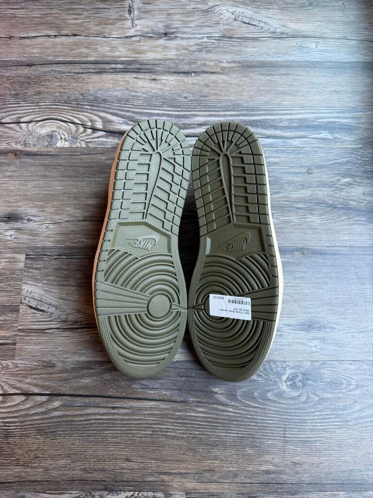 New Travis Scott Jordan 1 Olive Sz. 10.5