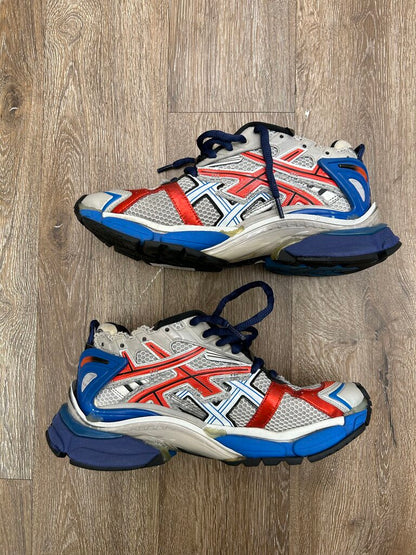 Preowned Balenciaga Runner Red Blue Size 43 (No Box)