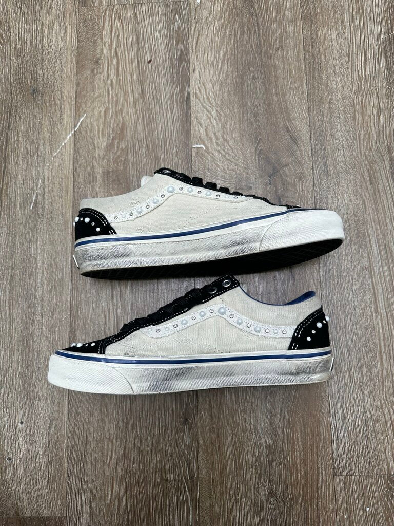 Preowned Vans White Black OG Pealized Sz.10