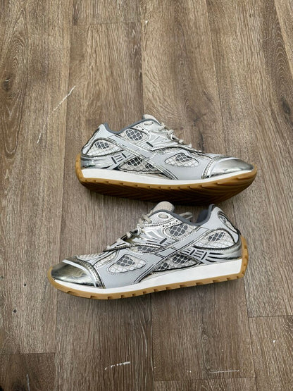 Preowned Bottega Orbit White Silver Size 43
