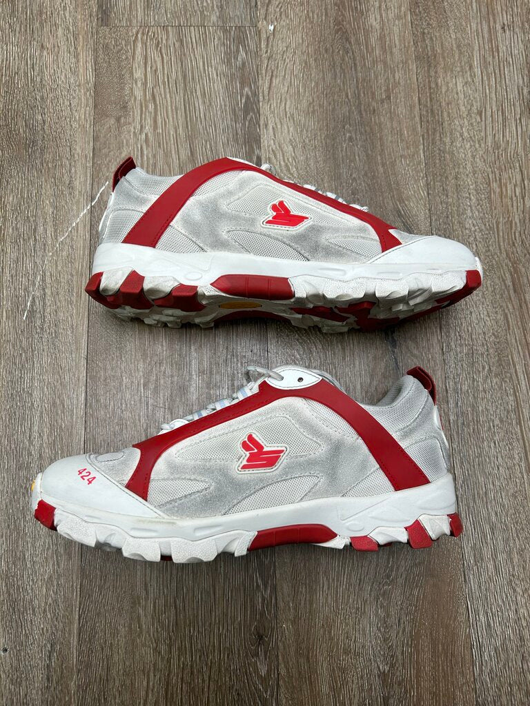 Preowned Sicko 424 Distressed Size 10