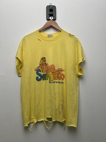 90's San Diego Blacks Beach Cutoff Yellow Tee sz.XL