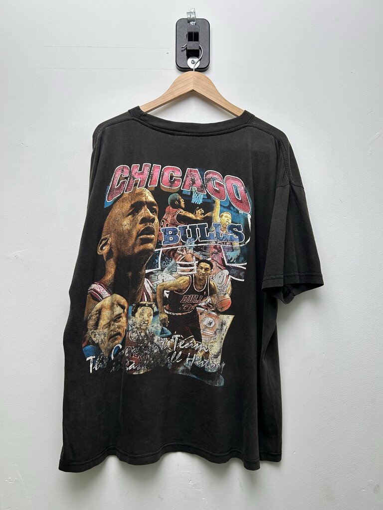 1997 Chicago Bulls NBA Championship Rap Tee sz.XL