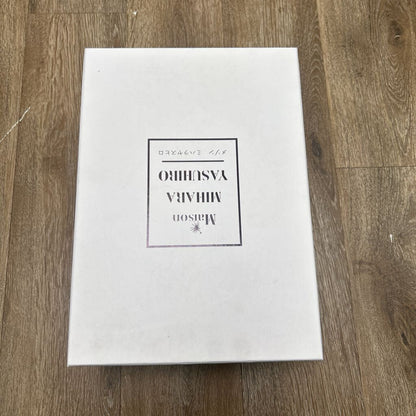 Prewowned MMY Triple Black Converse sz.40