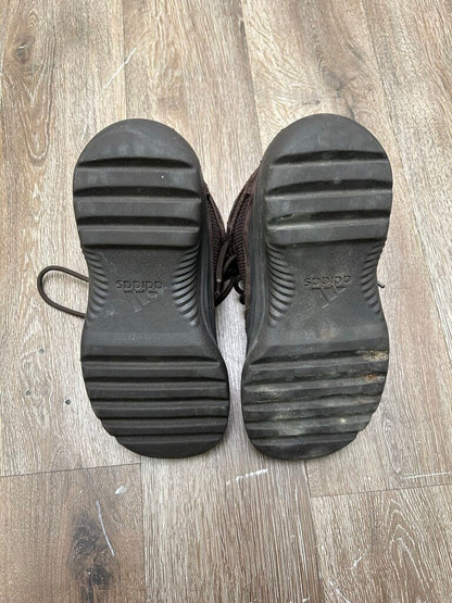 Preowned Yeezy DSRT Boot Oil Sz.8