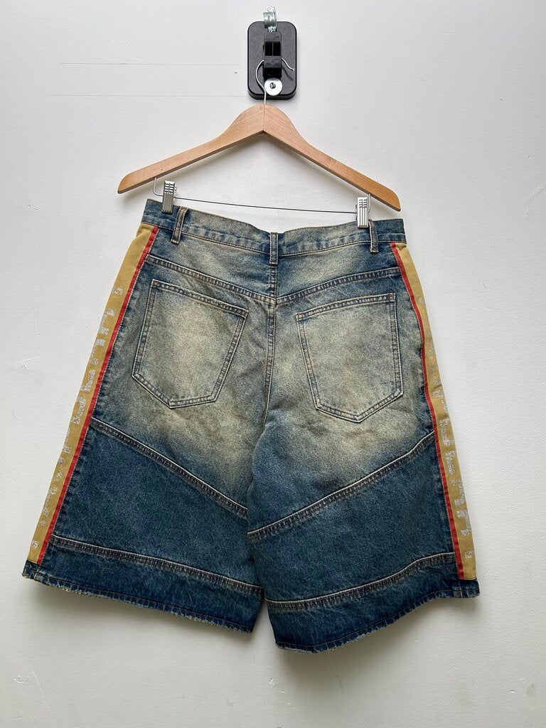 New Gv Gallery Denim Raspberry Tan Red Shorts Sz.Small