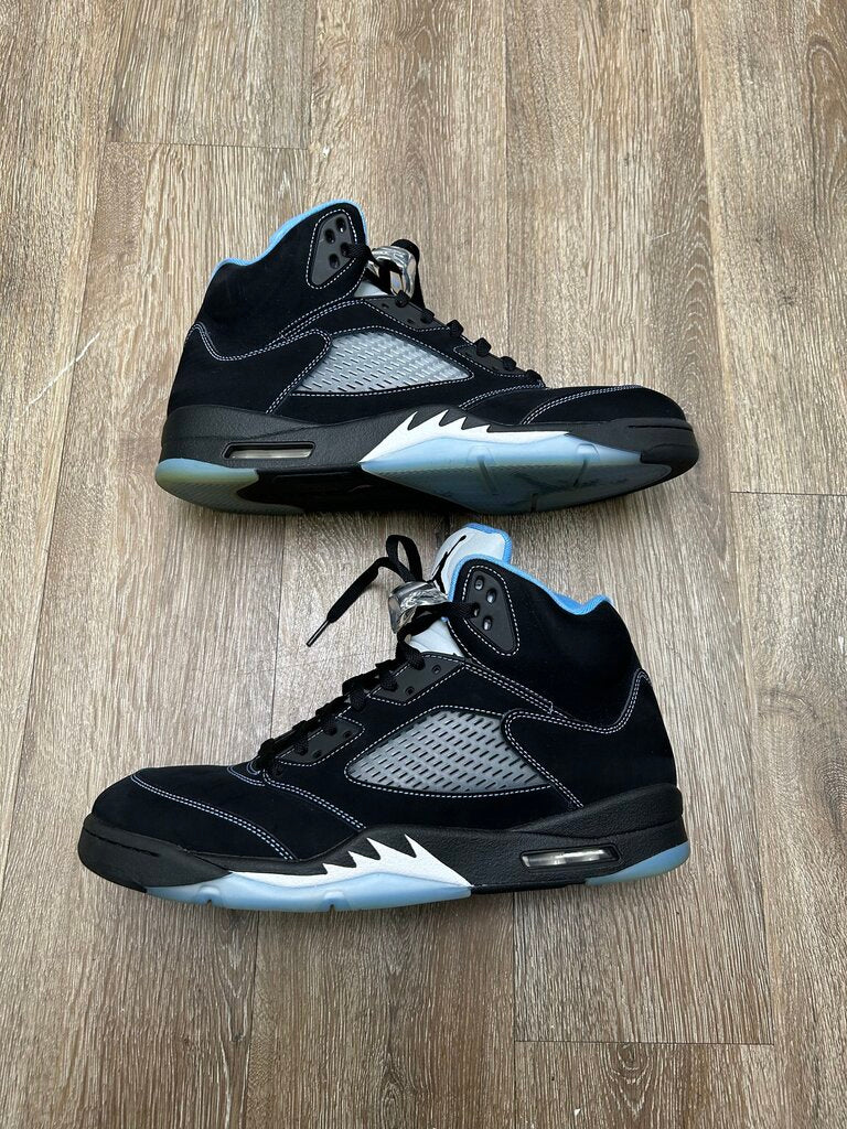 Preowned Jordan 5 Black Unc Sz.14