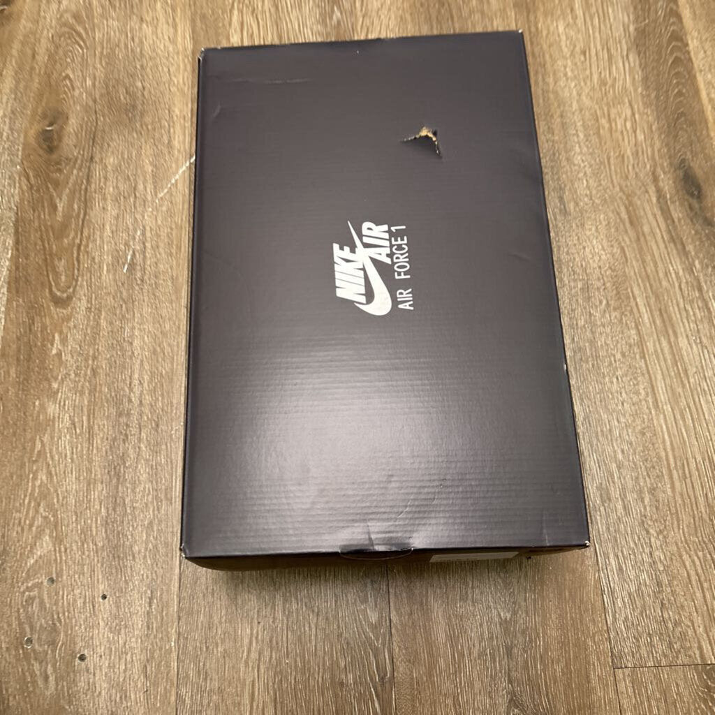 New Nike AF1 Easter sz.12