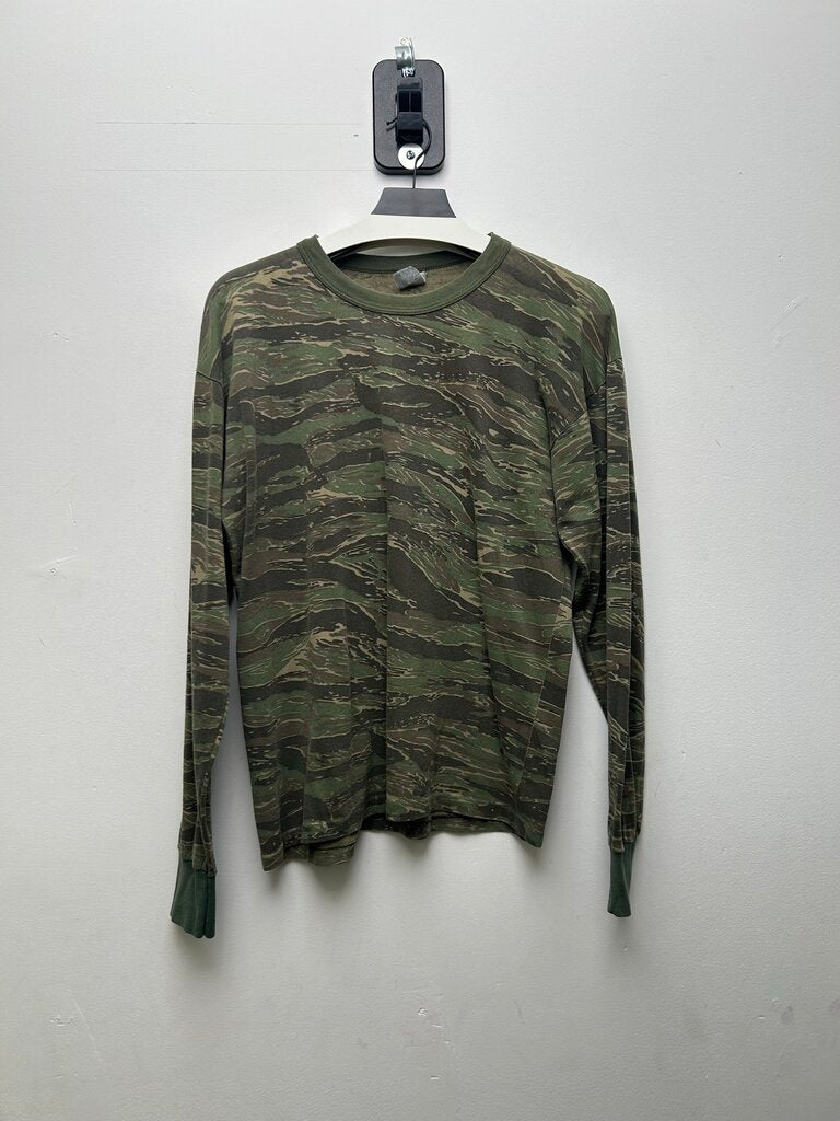 90s Real Tree Camo Longsleeve Sz L