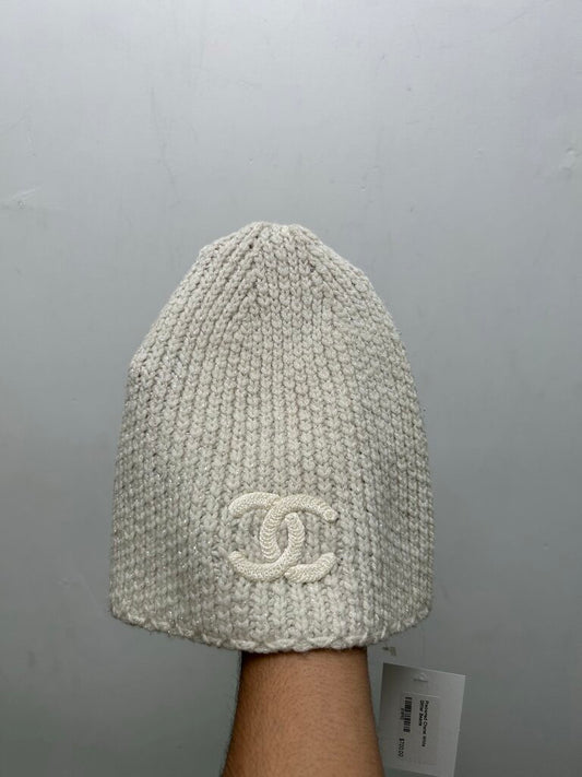 Preowned Chanel White Glitter Beanie