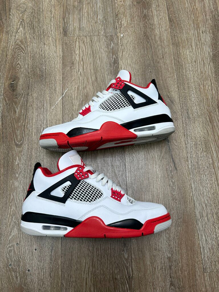 Preowned Jordan 4 Fire Red Size 11