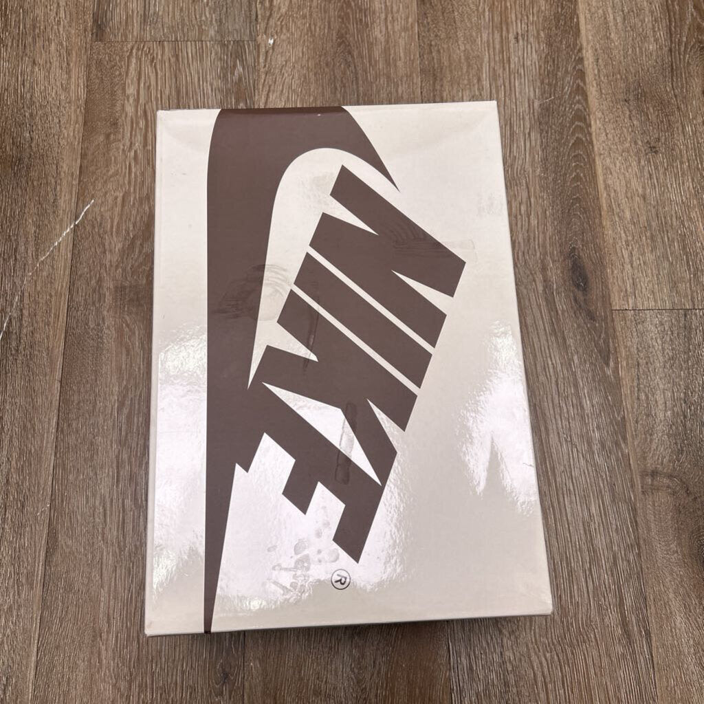 Preowned Travis Scott Jordan 1 Low Velvet Size 10