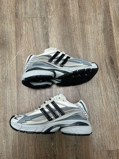 Preowned Adidas JellyFish Grey White Sz.8.5