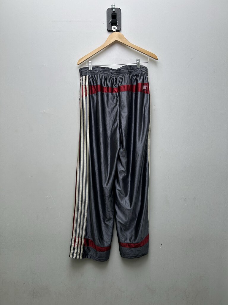 Preowned GV Gallery Tracy McGrady Grey Red Cream Track Pants sz.M