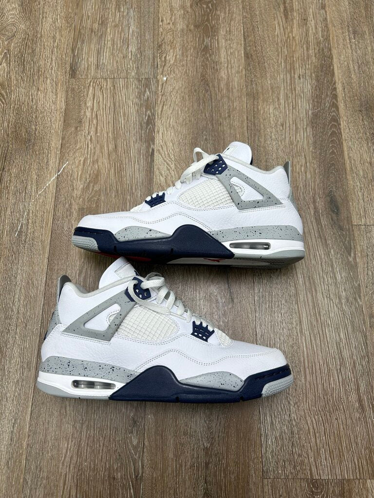 Preowned Jordan 4 Midnight Navy sz.12