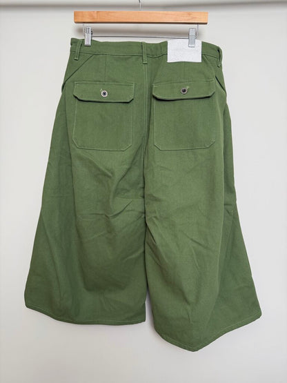 New Unsubtlecolors Olive Leaf Shorts Sz. XL