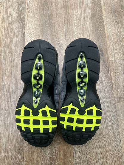 New Air max 95 Neon Size 10