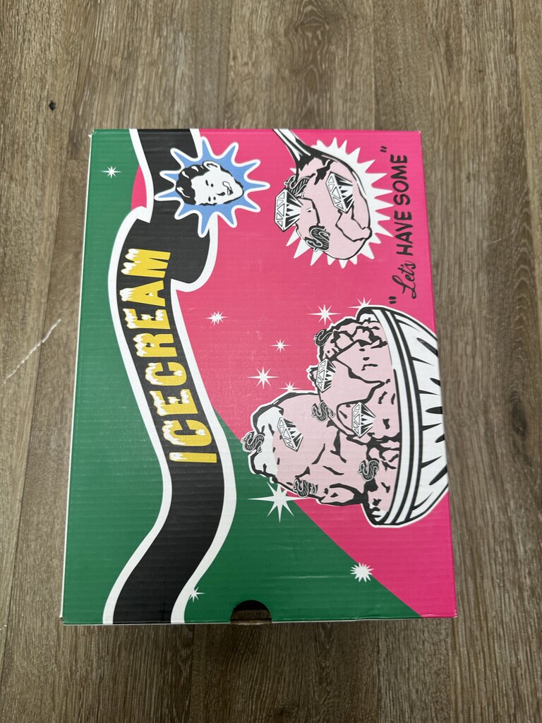 Preowned Ice Cream Board Flip Green Sz 9