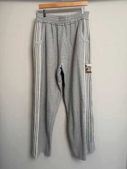 New GV Gallery Lil Leon Sweatpants Size M