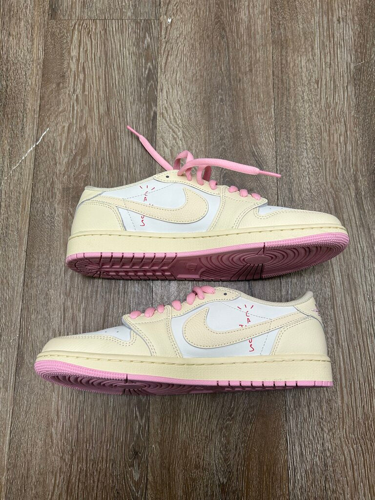 Preowned Jordan 1 Low Travis Scott Shy Pink Sz.9