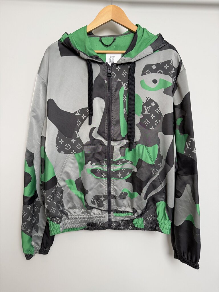 Preowned Louis Vuitton Kid Super Grey/Green Monogram Zip Up Size S/M