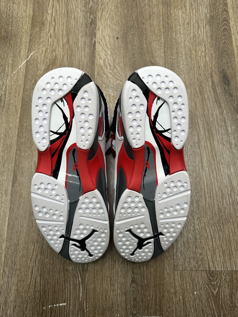 New Jordan 8 Bugs Bunny Size 11