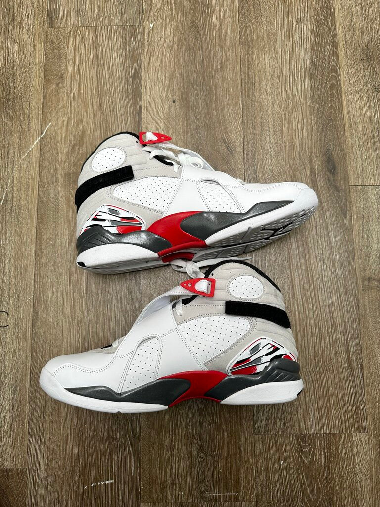 New Jordan 8 Bugs Bunny Size 11