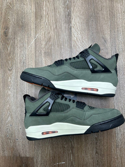 New Jordan 4 Undefeated Sz 13