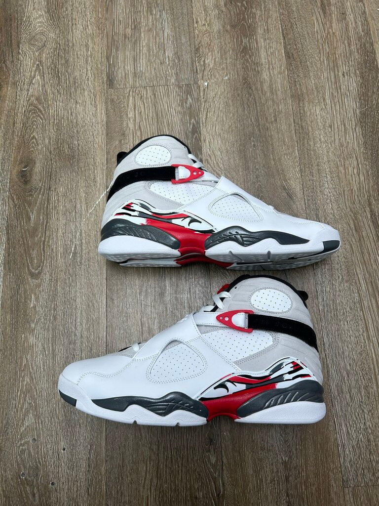 New Jordan 8 Bugs Bunny Sz 13