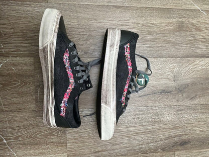 New Vans Souvenir Black Size 10.5
