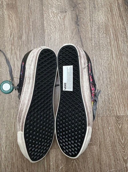 New Vans Souvenir Black Size 10.5